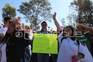 MARCHA ESTUDIANTES UTP