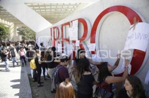 IBERO . MANIFESTACIÓN ESTUDIANTES