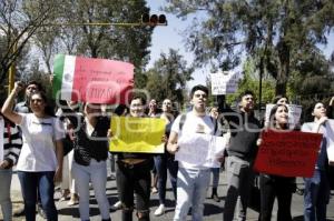 IBERO . MANIFESTACIÓN ESTUDIANTES