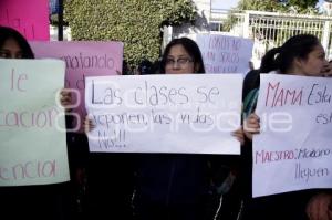 MANIFESTACIÓN . ESTUDIANTES BINE