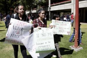 IBERO . MANIFESTACIÓN ESTUDIANTES