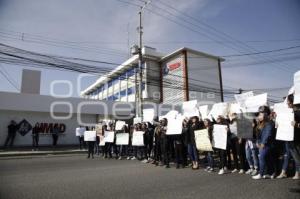 MANIFESTACIÓN ESTUDIANTES . UMAD