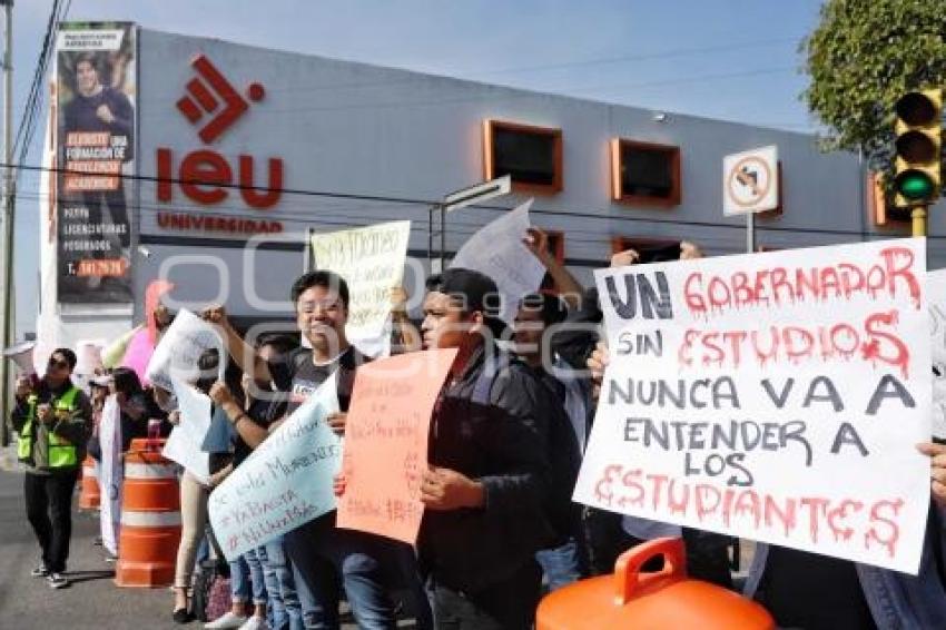 MANIFESTACIÓN ESTUDIANTES . IEU