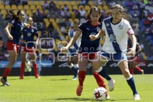 FUTBOL FEMENIL . PUEBLA VS CHIVAS