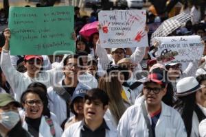 MANIFESTACIÓN ESTUDIANTES MEDICINA