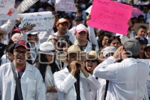 MANIFESTACIÓN ESTUDIANTES MEDICINA