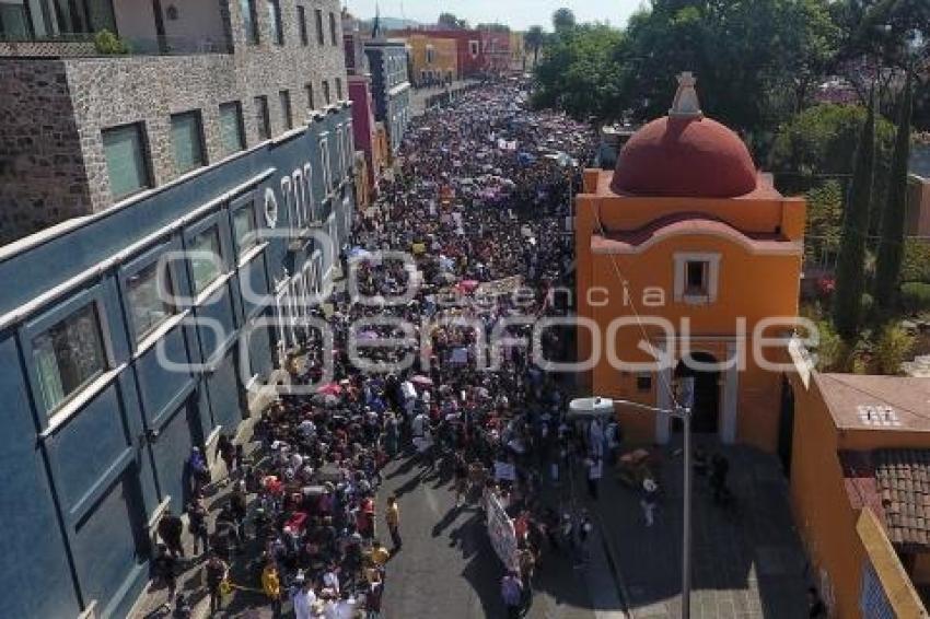 MEGA MARCHA UNIVERSITARIA