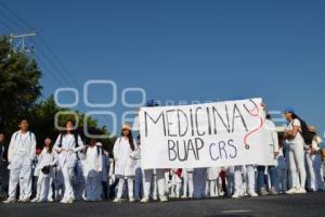 MEGA MARCHA UNIVERSITARIA . TEHUACÁN