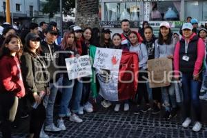 MEGA MARCHA UNIVERSITARIA