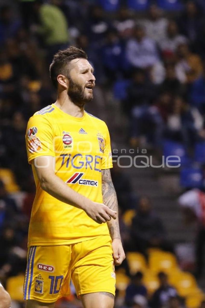 FÚTBOL . CLUB PUEBLA VS TIGRES