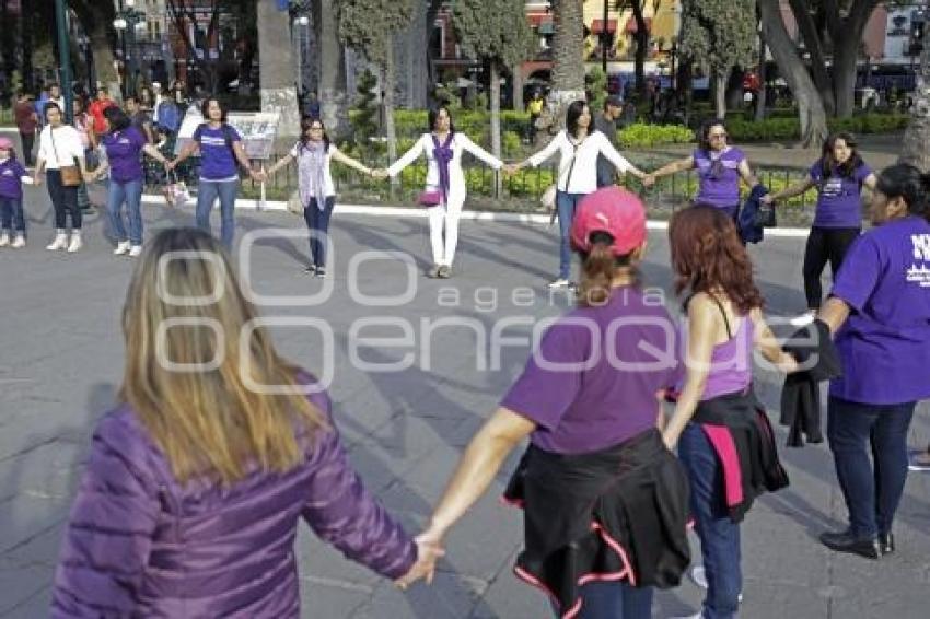 CADENA HUMANA MUJERES