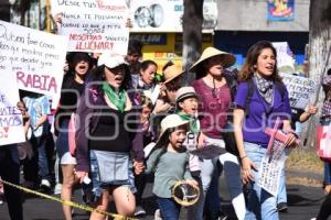 MARCHA . DÍA DE LA MUJER