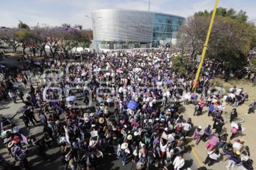 MARCHA . DÍA DE LA MUJER