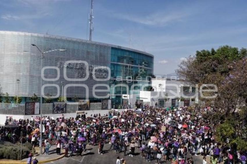 MARCHA . DÍA DE LA MUJER