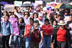 MARCHA . DÍA DE LA MUJER