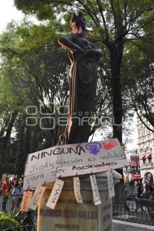 MARCHA . DÍA DE LA MUJER