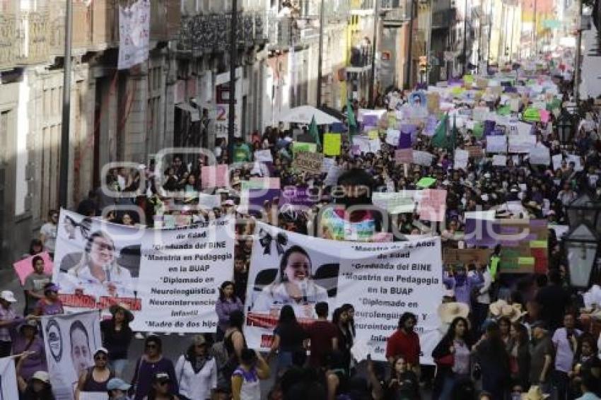 MARCHA . DÍA DE LA MUJER