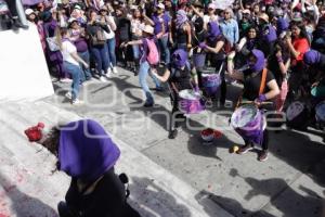 MARCHA . DÍA DE LA MUJER