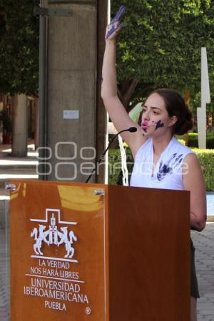 PERFORMANCE NADIA RODRÍGUEZ