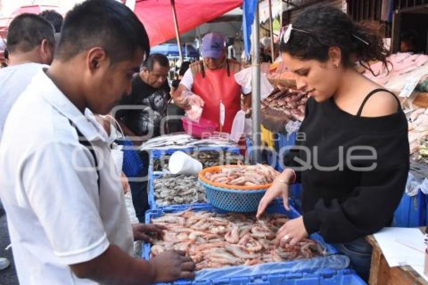 PESCADOS  Y MARISCOS