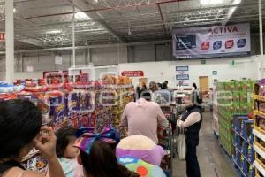 COSTCO . CORONAVIRUS