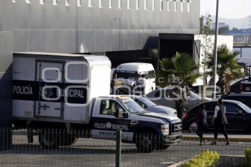 POLICÍA MUNICIPAL . DESALOJO C5