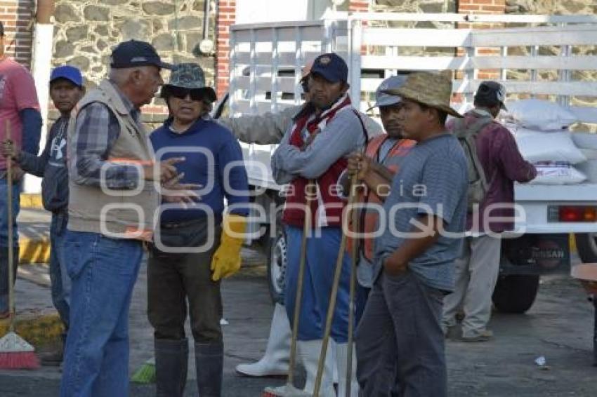 ATLIXCO . LIMPIEZA POR CORONAVIRUS