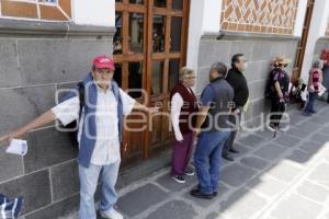 APOYOS ADULTOS MAYORES