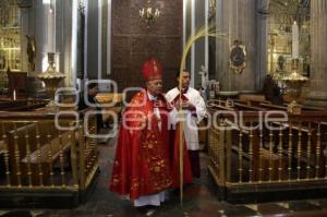 DOMINGO DE RAMOS . CATEDRAL