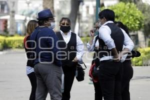 MANIFESTACIÓN MESEROS