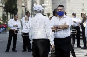 MANIFESTACIÓN MESEROS