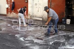 LIMPIEZA MERCADO 5 DE MAYO