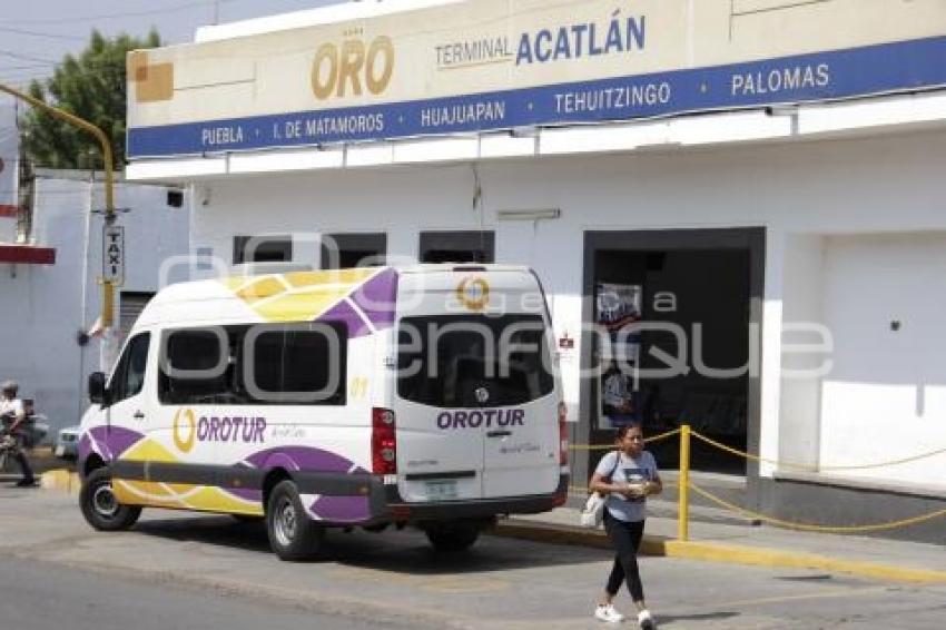 TRANSPORTE ACATLÁN