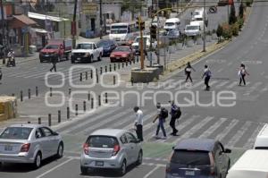 TRÁFICO VEHICULAR