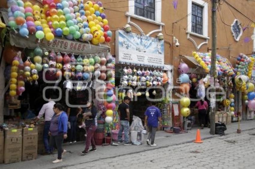 DÍA DEL NIÑO . JUGUETERÍAS