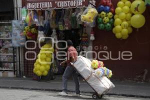 DÍA DEL NIÑO . JUGUETERÍAS