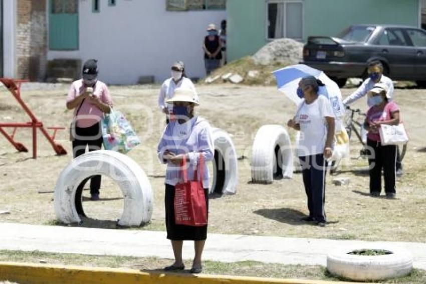 COMEDOR COMUNITARIO . BARRANCA HONDA