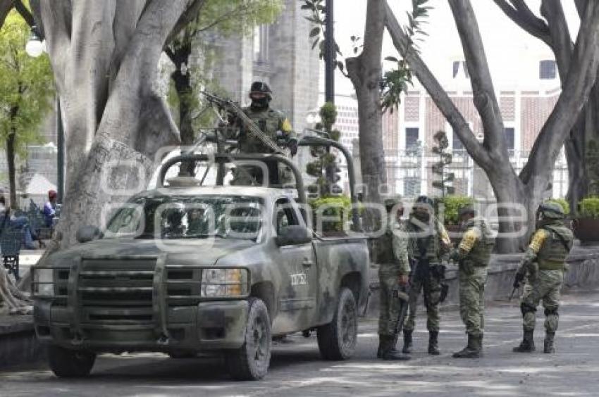 EJERCITO .  ZÓCALO