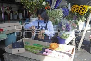 DÍA DE LAS MADRES . FLORES