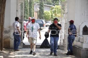 ACATLÁN . DÍA DE LA MADRE . PANTEÓN