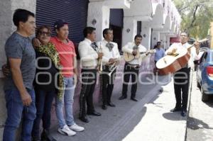 DÍA DE LAS MADRES . MARIACHIS