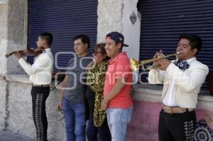 DÍA DE LAS MADRES . MARIACHIS