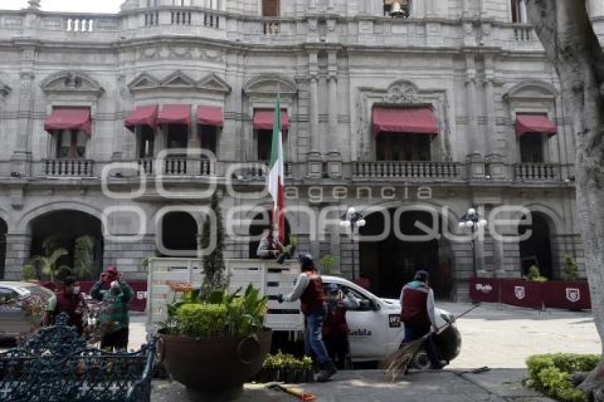 ZOCALO . PARQUES Y JARDÍNES