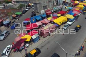 TIANGUIS LA CURVA