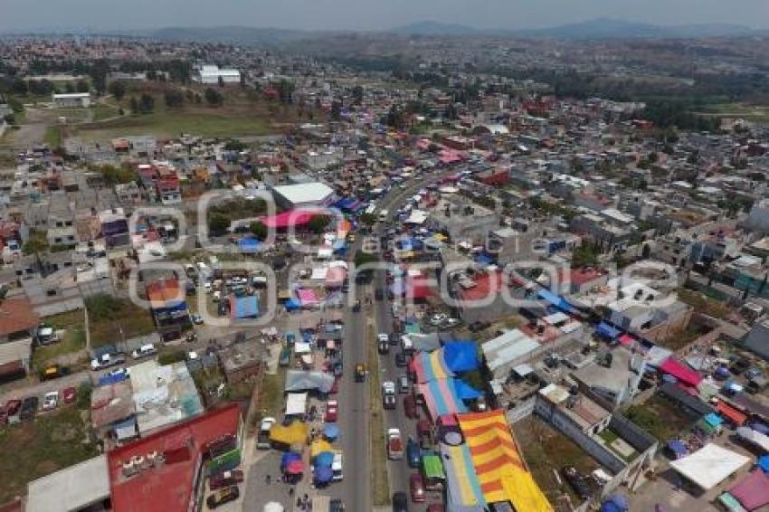 TIANGUIS LA CURVA