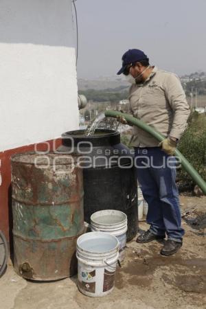 AYUNTAMIENTO . PIPAS DE AGUA