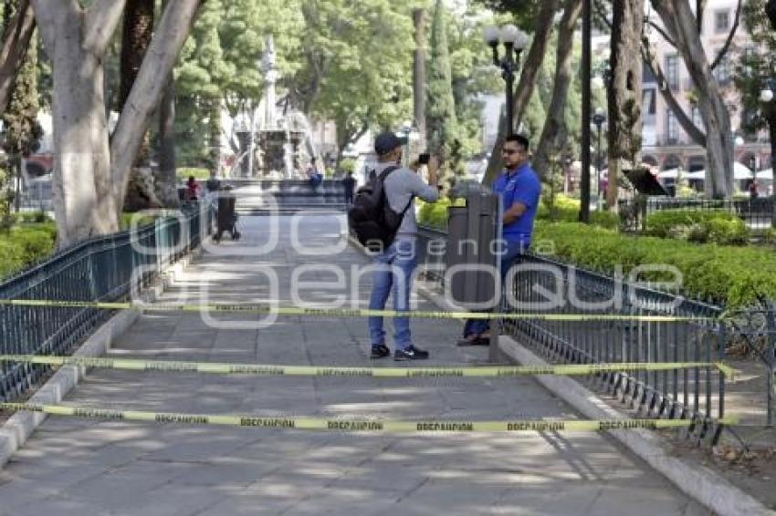 RESTRICCIÓN BANCAS . ZÓCALO