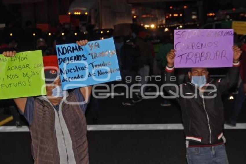 TEXMELUCAN . PROTESTA DE TIANGUISTAS