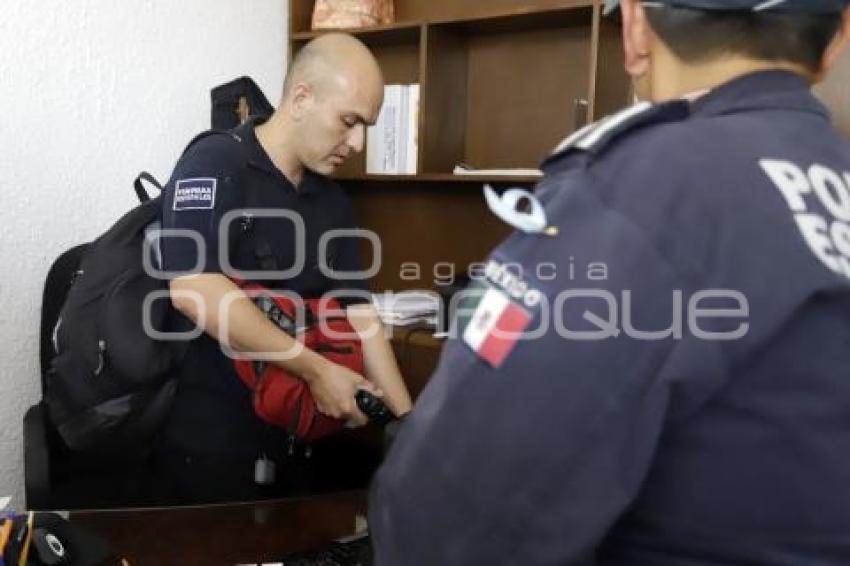 POLICÍA ESTATAL . MANIFESTACIÓN