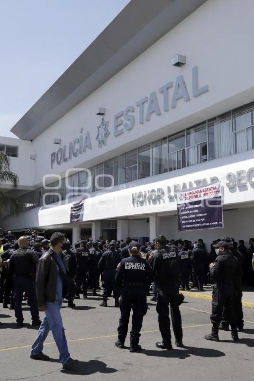 POLICÍA ESTATAL . MANIFESTACIÓN